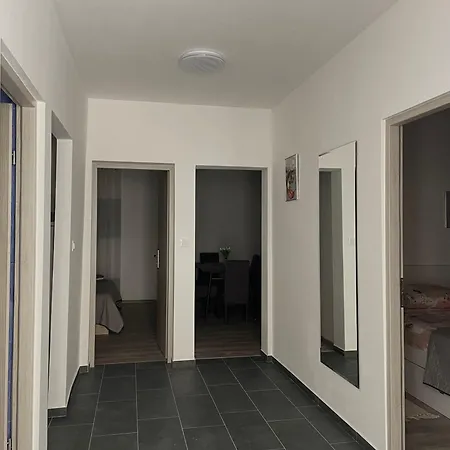 Anamaria * Kaštela